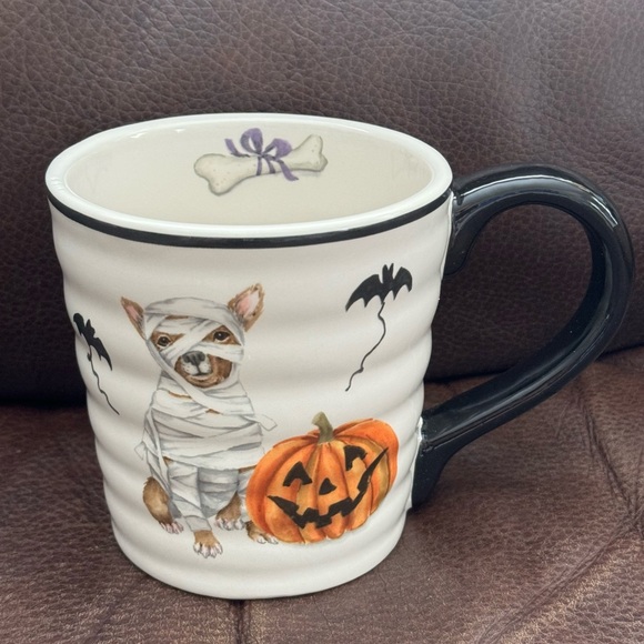 Chihuahua Mummy with Bats and Jack O’Lantern Ceramic Halloween Mug - Picture 2 of 12